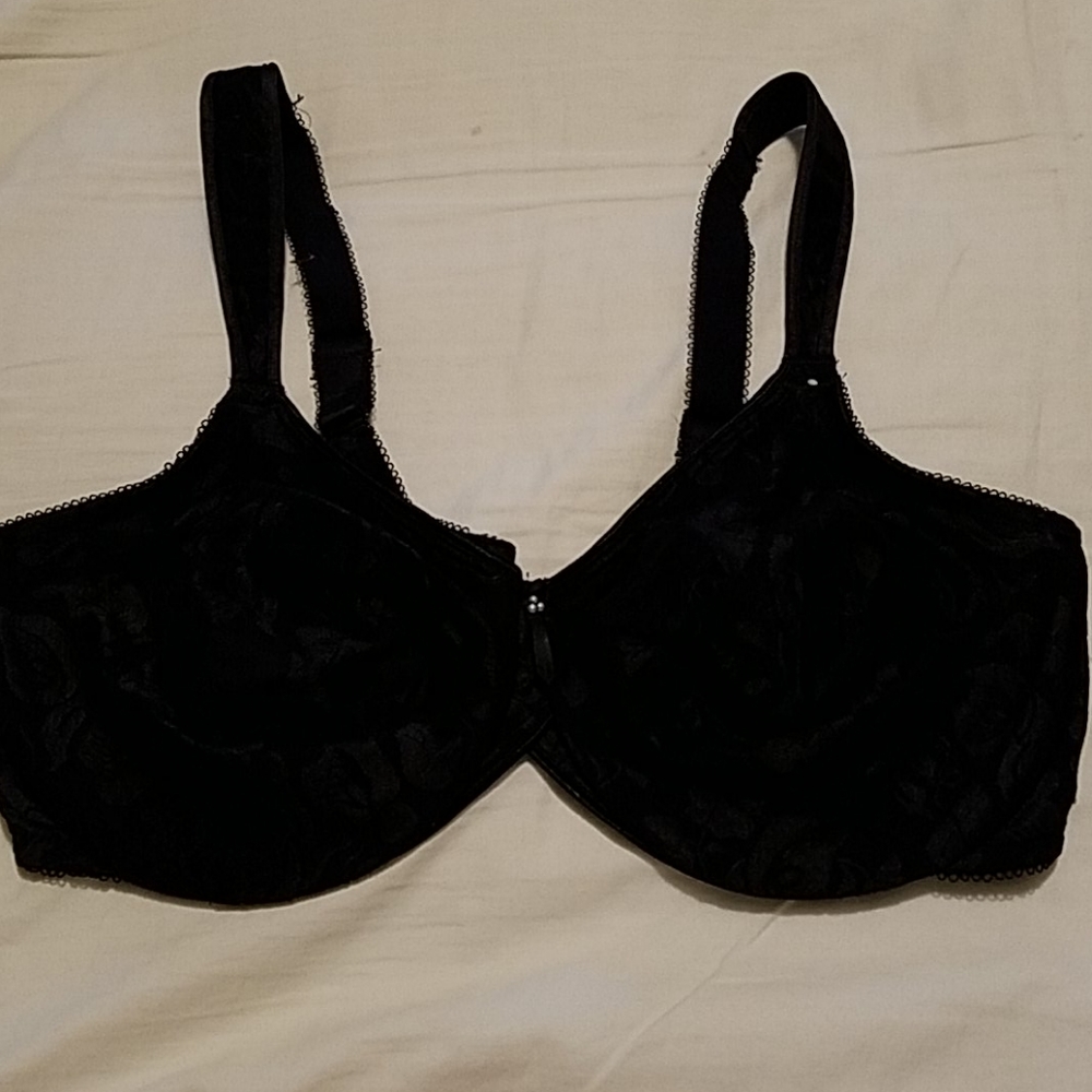 Elegant Black Lace Bra